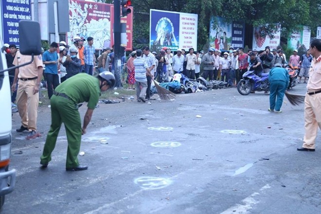  Xuyên đêm điều tra vụ TNGT trước khi ra quyết định khởi tố  - Ảnh 10.