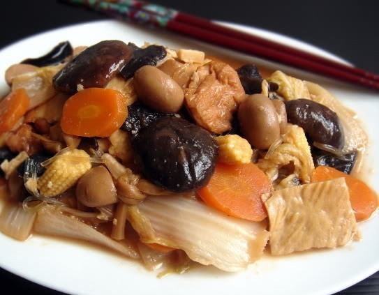 Những món ăn nghe là thèm trong Tết Âm lịch Trung Quốc - Ảnh 7.