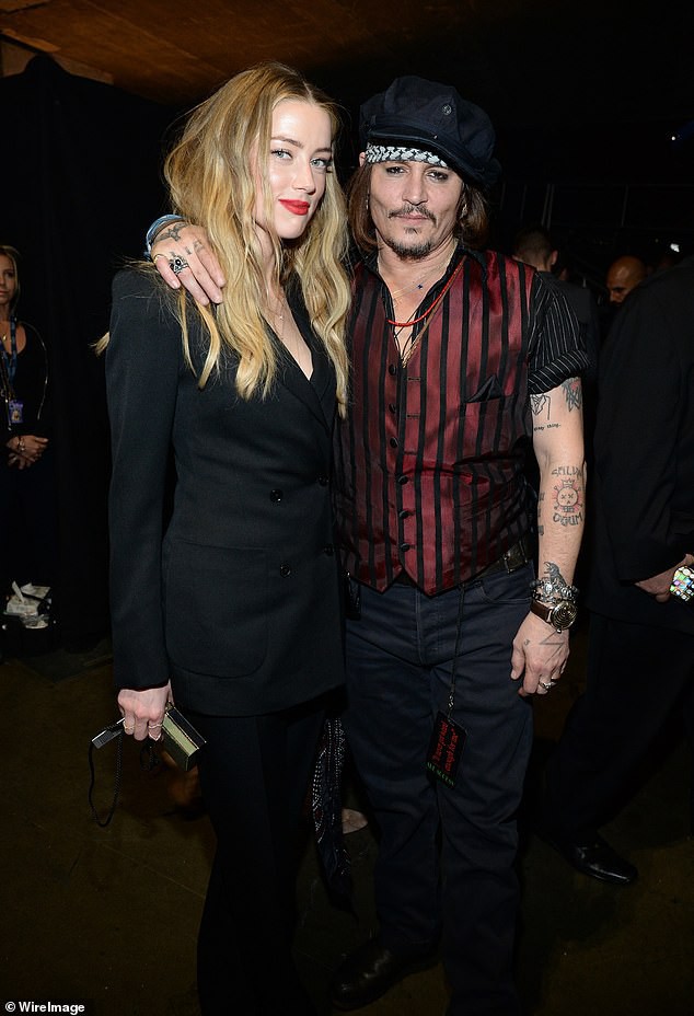 Amber Heard tố Johnny Depp hành hung cô như một con quái vật nhưng nam tài tử đáp lại bằng một điều bất ngờ - Ảnh 1.