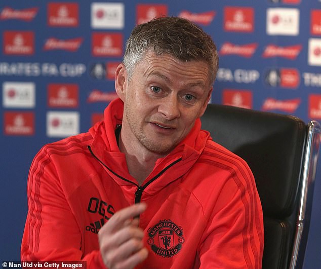 Báo Anh: Ole Gunnar Solskjaer xuất sắc đến không thể tin nổi - Ảnh 2.