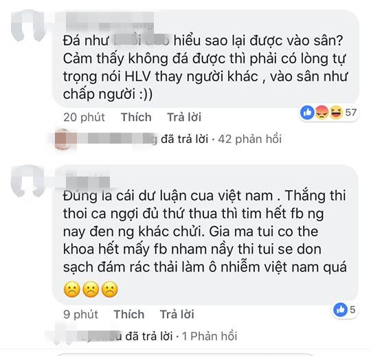 Facebook cá nhân Hà Đức Chinh, Văn Lâm bị người hâm mộ chửi bới sau thất bại trận khai màn - Ảnh 2.