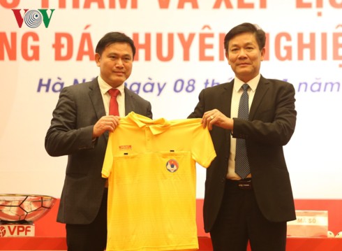 ĐKVĐ Hà Nội đụng độ Than Quảng Ninh ở lượt trận đầu tiên V-League 2019 - Ảnh 2.