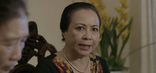 Hoa Hồng Trên Ngực Trái tập 19: Bà Kim đầu độc con dâu đến vô sinh vì tội “tiểu tam” mồi chài bố chồng? - Ảnh 1.