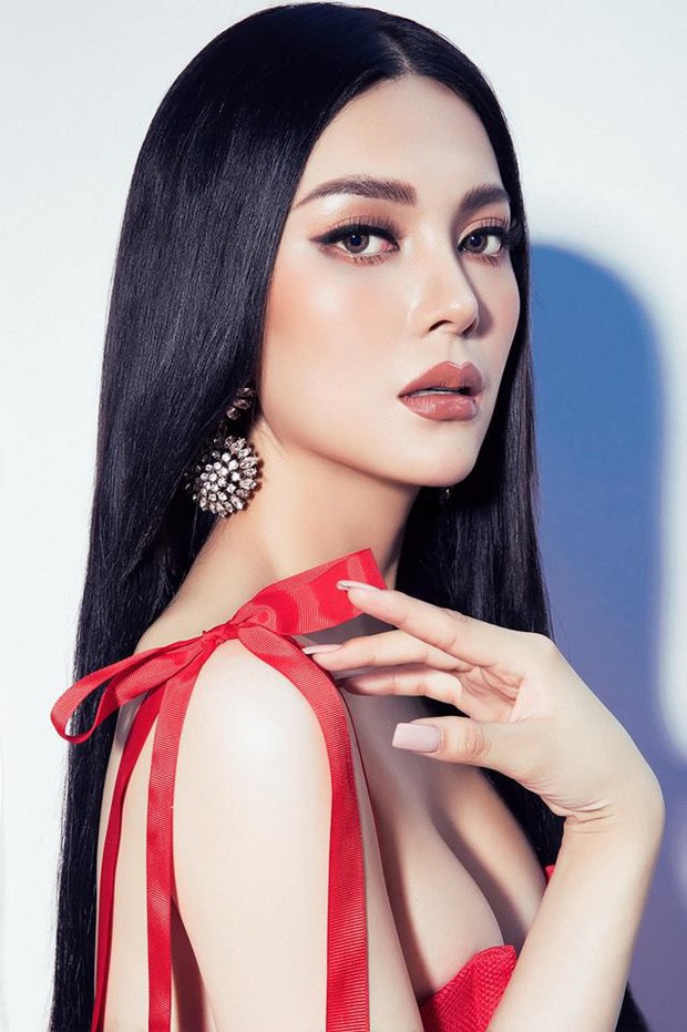 Nhan sắc và body dàn sao nữ Thất Sơn Tâm Linh: Sexy “bức thở”, Hoàng Yến lột xác, Đinh Y Nhung U40 vẫn dư sức chặt chém đàn em! - Ảnh 17. Nhan sắc và body dàn sao nữ Thất Sơn Tâm Linh: Sexy “bức thở”, Hoàng Yến lột xác, Đinh Y Nhung U40 vẫn dư sức chặt chém đàn em! - Ảnh 17.