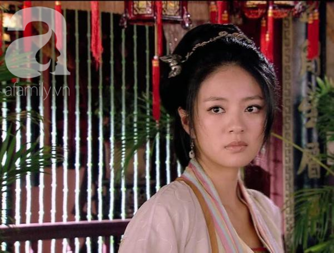 Kỹ nữ đẹp nức tiếng thời Tống, đàn ông đều quỳ gối dưới chân, Hoàng đế yêu điên dại phải đào đường hầm từ cung điện đến lầu xanh để gặp - Ảnh 4. Kỹ nữ đẹp nức tiếng thời Tống, đàn ông đều quỳ gối dưới chân, Hoàng đế yêu điên dại phải đào đường hầm từ cung điện đến lầu xanh để gặp - Ảnh 4.