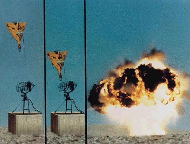 Máy bay không người lái cảm tử - loại vũ khí ngày càng đáng sợ - Ảnh 5.