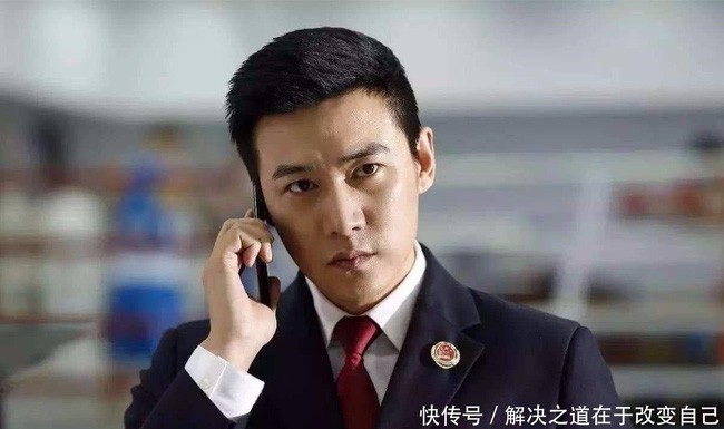 Lục Nghị - Mỹ nam hàng đầu Trung Quốc: Mối tình 20 năm suýt lung lay vì tin đồn ngoại tình với Phạm Băng Băng - Ảnh 6. Lục Nghị - Mỹ nam hàng đầu Trung Quốc: Mối tình 20 năm suýt lung lay vì tin đồn ngoại tình với Phạm Băng Băng - Ảnh 6.