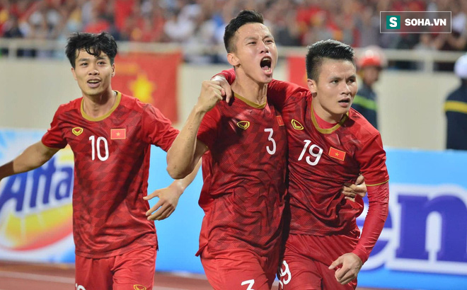 Malaysia lo UAE nắng nóng, Quế Ngọc Hải tự tin: ĐTVN không bận tâm chuyện ngoài chuyên môn - Ảnh 2. Malaysia lo UAE nắng nóng, Quế Ngọc Hải tự tin: ĐTVN không bận tâm chuyện ngoài chuyên môn - Ảnh 2.