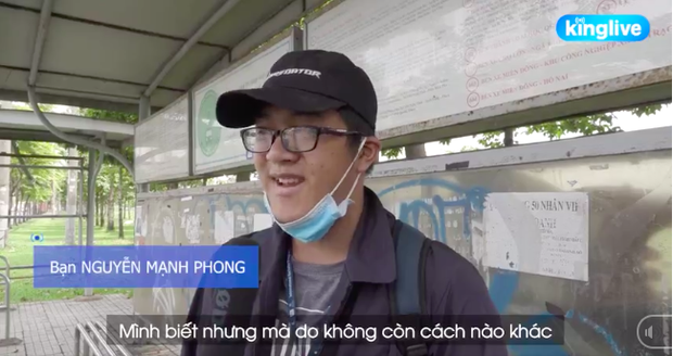 Clip: Sinh viên Sài Gòn liều mình trèo qua dải phân cách sang đường tại điểm đen tử thần trên xa lộ Hà Nội - Ảnh 3.