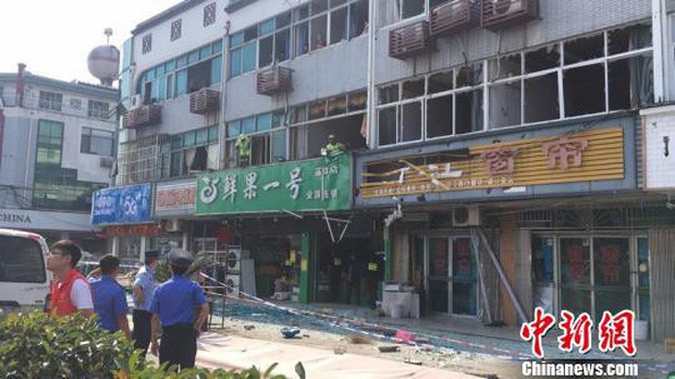 Nổ gas kinh hoàng tại quán ăn vặt khiến 9 người tử vong và 10 người bị thương, nguyên nhân vẫn chưa được tiết lộ - Ảnh 2.
