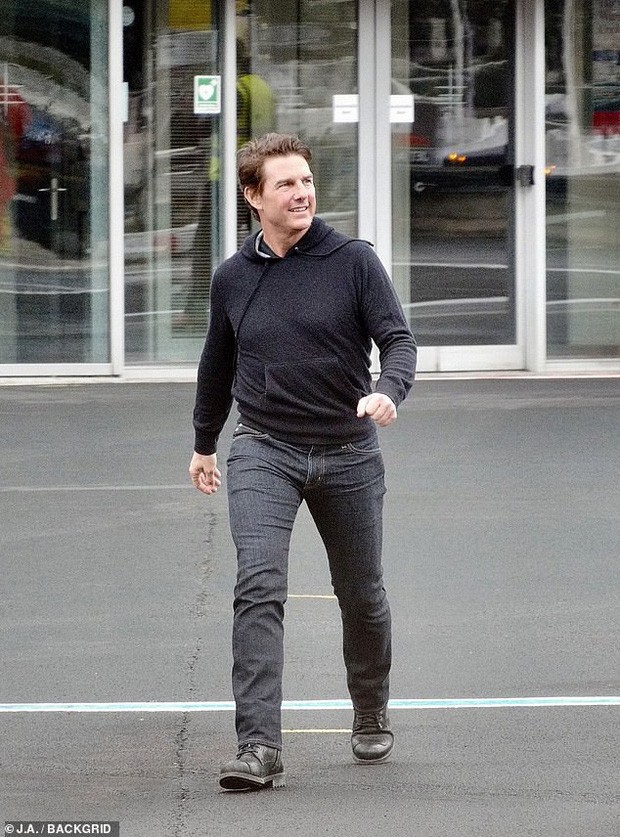 Còn đâu một thời điển trai nhất nhì Hollywood, Tom Cruise giờ đây phát tướng đến mức khó nhận ra - Ảnh 3.