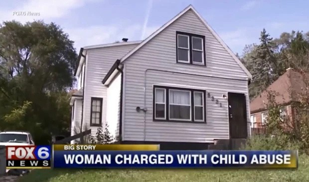 Bà mẹ nát rượu bỏ mặc 6 đứa con thơ trong căn nhà hôi thối, không có thức ăn và nước - Ảnh 2.