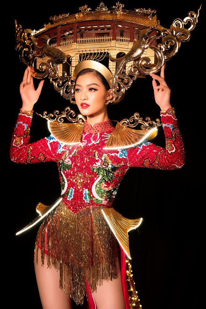 Quốc phục đính 2.000 đèn led của Á hậu Kiều Loan sẽ tranh tài tại Hoa hậu Hòa bình thế giới  - Ảnh 2.