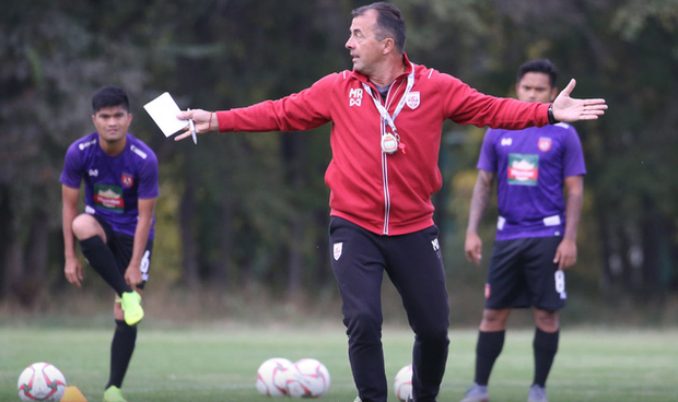 Myanmar trảm tướng, bổ nhiệm người từng chỉ trích HLV Park Hang-seo thiếu chuyên nghiệp ở AFF Cup 2018 - Ảnh 1.