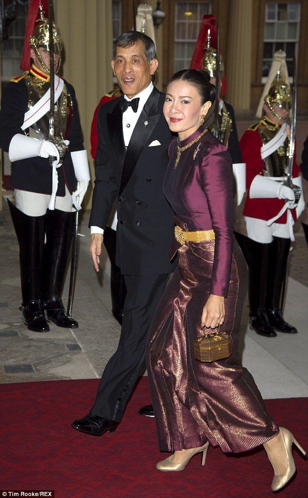 Trước Hoàng quý phi, vợ cũ của Quốc vương Thái Lan cũng rơi vào hoàn cảnh tương tự và có kết cục không thể bi đát hơn - Ảnh 1.