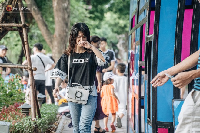 Đáng buồn chuyện người dân đi vệ sinh bên trong tác phẩm nghệ thuật giữa phố đi bộ Hà Nội: Chúng tôi đã rất tâm huyết nhưng bị đối đáp thật thậm tệ - Ảnh 12.