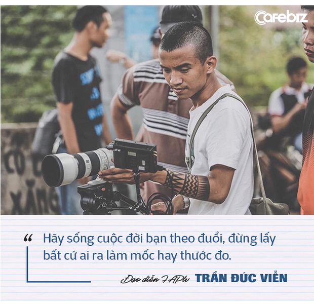 Đạo diễn FAPtv kể chuyện từ 0,5 điểm toán thi đại học đến nút kim cương Youtube đầu tiên của Việt Nam: “Đừng lấy bất cứ ai ra làm cột mốc hay thước đo cho đời bạn!” - Ảnh 5.