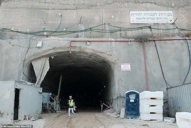 Bên trong thành phố cho người chết khổng lồ dưới lòng Jerusalem - Ảnh 2.