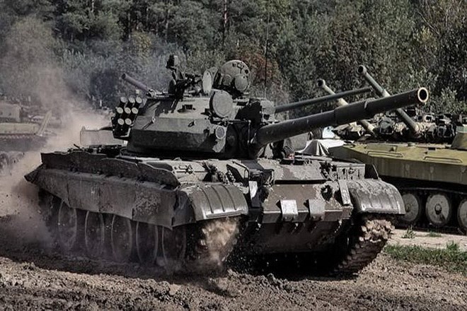 Chiến tăng T-62M Nga vừa viện trợ cho Syria đã bị phiến quân đánh tan tành - Ảnh 14.