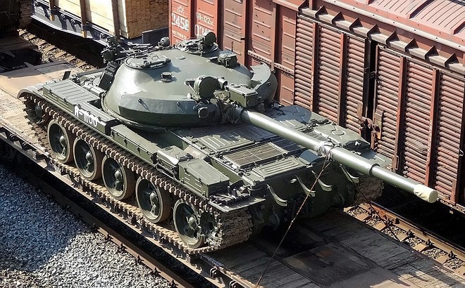 Chiến tăng T-62M Nga vừa viện trợ cho Syria đã bị phiến quân đánh tan tành - Ảnh 9.