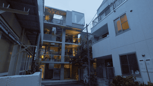 Nhà phố 47m² trong ngõ nhỏ tạo ấn tượng nhờ sự kết nối với ánh sáng bên ngoài của vợ chồng KTS người Nhật - Ảnh 3.