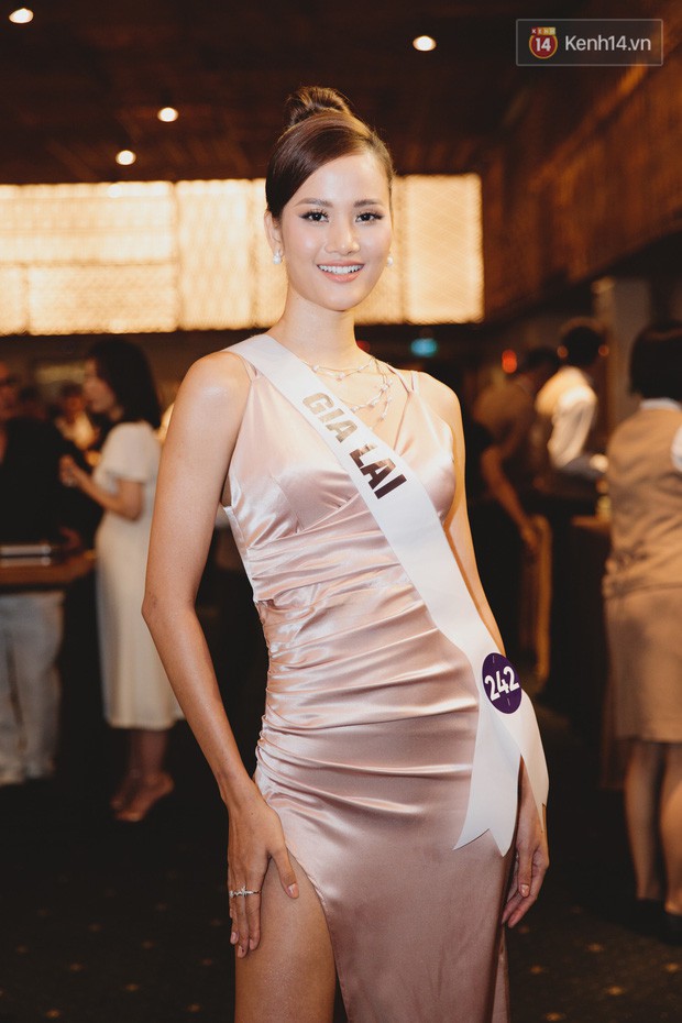 Top 60 Hoa hậu Hoàn vũ Việt Nam chính thức lộ diện: Thúy Vân, Hương Ly cùng đụng độ khoe nhan sắc bất phân thắng bại - Ảnh 2.