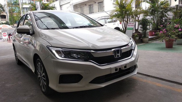 Honda City bản giá rẻ về đại lý, tăng sức nóng trong cuộc đua với Toyota Vios và Hyundai Accent - Ảnh 2.