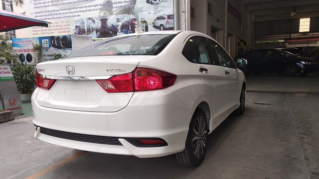 Honda City bản giá rẻ về đại lý, tăng sức nóng trong cuộc đua với Toyota Vios và Hyundai Accent - Ảnh 4.