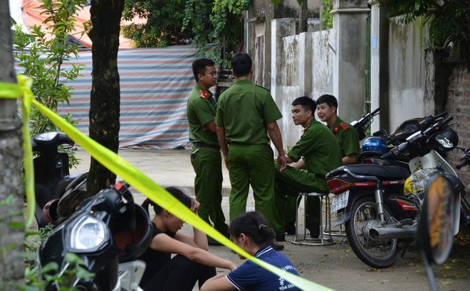 Cô gái thoát chết trong thảm án anh truy sát gia đình em ở Đan Phượng lần đầu lên tiếng - Ảnh 1.