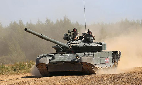 [ẢNH] Nga tiếp nhận quái thú mặt đất T-80BVM, một mũi tên trúng hai đích? - Ảnh 2.