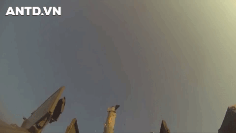 Nga hoàn thiện phiên bản Pantsir-S1M đặc trị UAV cảm tử của phiến quân - Ảnh 5. Nga hoàn thiện phiên bản Pantsir-S1M đặc trị UAV cảm tử của phiến quân - Ảnh 5.