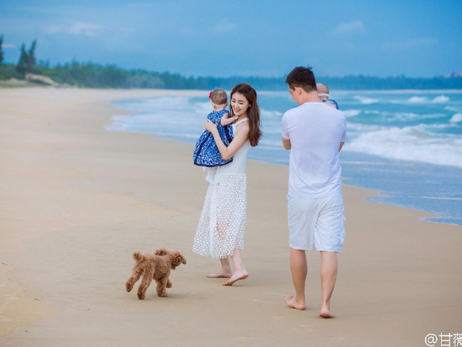 3 mỹ nhân Cbiz thay chồng trả nợ: Lý Nhược Đồng 3 năm trả 340 tỷ, Lưu Đào 4 năm trả hơn 1 nghìn tỷ nhưng người đẹp này trả hết 4 nghìn tỷ chỉ trong 7 ngày - Ảnh 3. 3 mỹ nhân Cbiz thay chồng trả nợ: Lý Nhược Đồng 3 năm trả 340 tỷ, Lưu Đào 4 năm trả hơn 1 nghìn tỷ nhưng người đẹp này trả hết 4 nghìn tỷ chỉ trong 7 ngày - Ảnh 3.