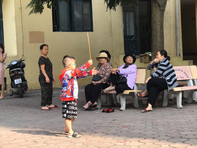 Cận cảnh cuộc sống người dân quanh nhà máy Rạng Đông sau tẩy độc - Ảnh 7. Cận cảnh cuộc sống người dân quanh nhà máy Rạng Đông sau tẩy độc - Ảnh 7.