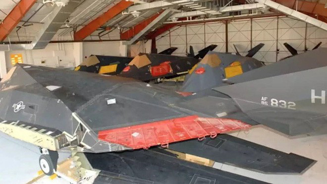 [ẢNH] Mỹ khôi phục tiêm kích tàng hình F-117 để trưng bày, hay âm thầm tái sử dụng? - Ảnh 6.