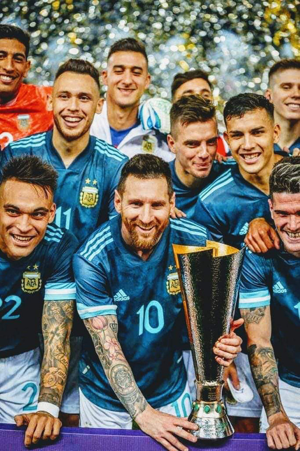 Thắng Brazil trong trận Siêu kinh điển Nam Mỹ, Messi giành chiếc cúp đầu tiên trong sự nghiệp với ĐT Argentina - Ảnh 7.