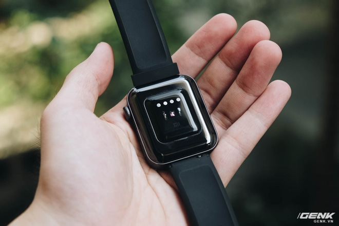 Trên tay Xiaomi Mi Watch: Chiếc Apple Watch của thế giới Android, tuy nhiên chưa nên mua ở thời điểm hiện tại - Ảnh 7.