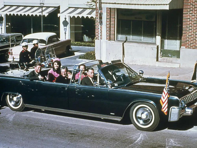 Vụ ám sát tổng thống Kennedy đã “cách mạng hóa” những chiếc xe chuyên chở các Tổng thống như thế nào? - Ảnh 2.