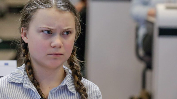 Dân mạng xôn xao khi Greta Thunberg xuất hiện trong bức hình từ cách đây 120 năm: Tấm hình có thật 100%, phải chăng cô bé có thể xuyên không? - Ảnh 1.