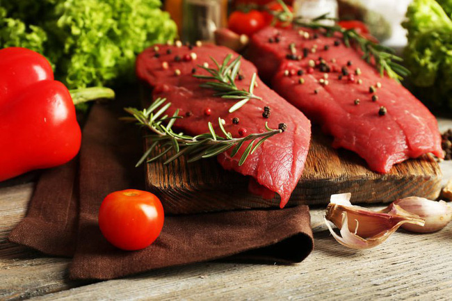 Chuyên gia cảnh báo: Ăn quá nhiều 3 loại thịt này, rất dễ gây ung thư đường ruột - Ảnh 2.