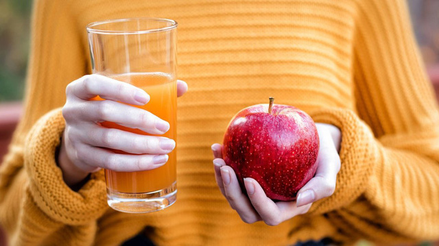 Một quả táo mỗi ngày có lợi ra sao đối với sức khỏe chúng ta? - Ảnh 1.