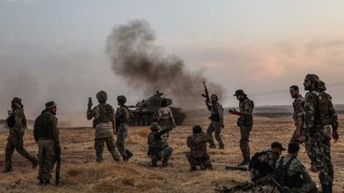 Bộ binh Israel, Iran và Afghanistan tiến vào vũng nước đục Latakia, Syria hỗn loạn - Ảnh 1.