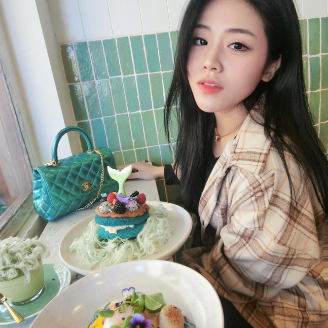 Nhan sắc &lsquo;g&acirc;y m&ecirc;&rsquo; của em g&aacute;i &Ocirc;ng Cao Thắng - Ảnh 12.