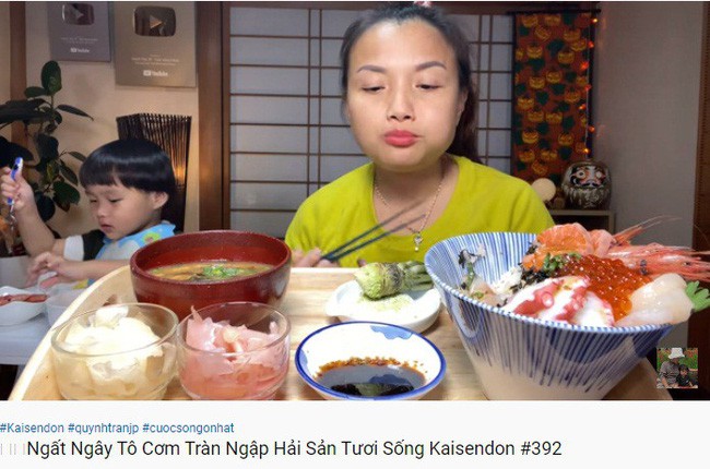 Những món ăn chỉ ở Nhật mới có xuất hiện trên kênh Youtube của Quỳnh Trần JP, đặc biệt nhất là món có mùi thối và đồ ăn sống - Ảnh 3.