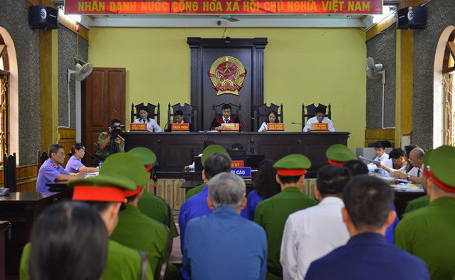  Danh tính 46 đảng viên là phụ huynh của thí sinh được nâng điểm trong vụ gian lận thi cử ở Sơn La  - Ảnh 1.