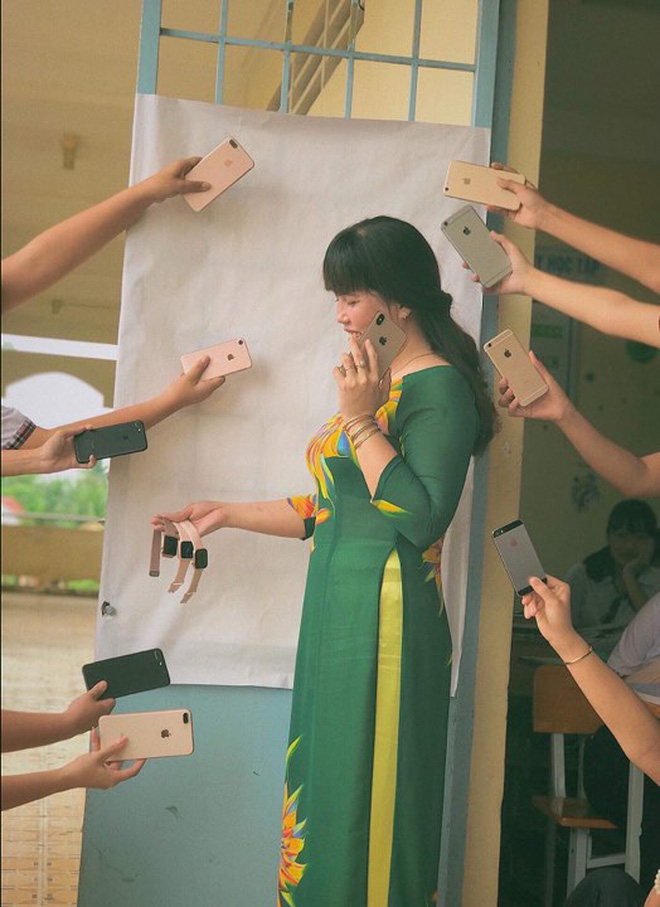  Đu hot trend tone-sur-tone, cô giáo chụp ảnh với loạt iPhone sang chảnh khiến dân mạng được dịp sáng mắt  - Ảnh 3.