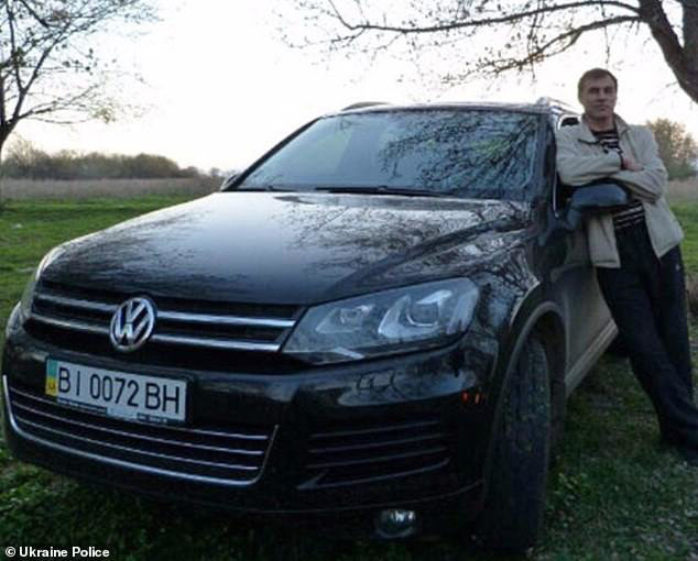 Ân ái trong xe ô tô giữa rừng vắng, cặp tình nhân Ukraine bị cướp bắn rồi chôn sống - Ảnh 1.
