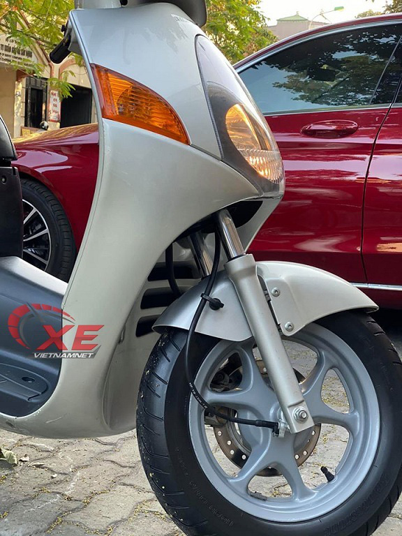 Xe tay ga 150 phân khối Made in Italy vào Đông Nam Á đấu Honda PCX