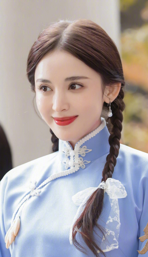 Thước đo nhan sắc dàn nữ thần Cbiz: Ai cũng lên hương khi buộc tóc 2 bên, Địch Lệ Nhiệt Ba hay Lưu Diệc Phi xinh nhất? - Ảnh 4. Thước đo nhan sắc dàn nữ thần Cbiz: Ai cũng lên hương khi buộc tóc 2 bên, Địch Lệ Nhiệt Ba hay Lưu Diệc Phi xinh nhất? - Ảnh 4.