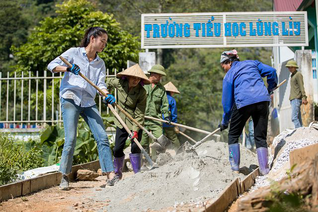 Lương Thùy Linh trượt top 5 gây tiếc nuối, Jamaica đăng quang Hoa hậu Thế giới 2019 - Ảnh 11.