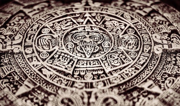 Giải được đoạn mật mã 800 năm tuổi để rồi dịch được sách cổ, nhóm nghiên cứu vén màn bí ẩn về nền văn minh Maya - Ảnh 4.